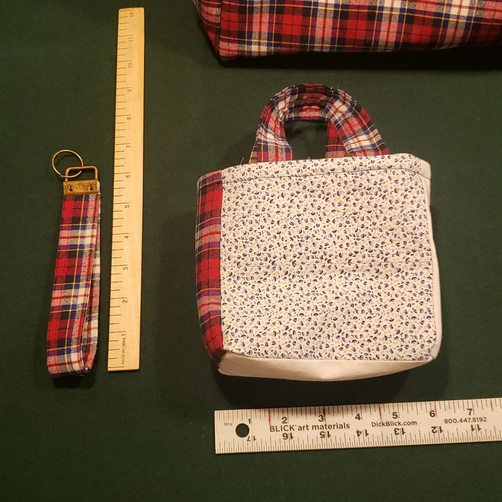 Ralph Lauren Red and White Plaid Tote Set - Picture 8 of 10